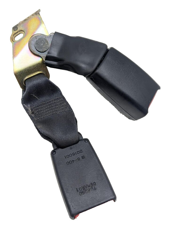 01-06 Lexus XF30 LS430 Rear Left Driver Side Dual Seat Belt Buckle OEM