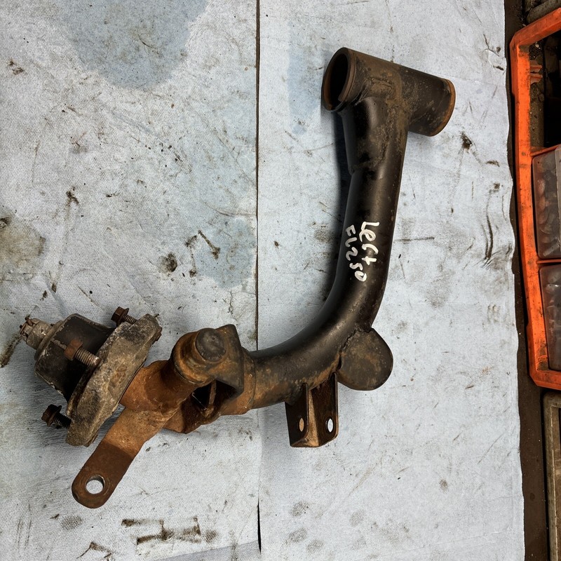 1977 - 1985 Fl250Honda OdysseyFront Left Suspension Control Arm. Wheel Hub