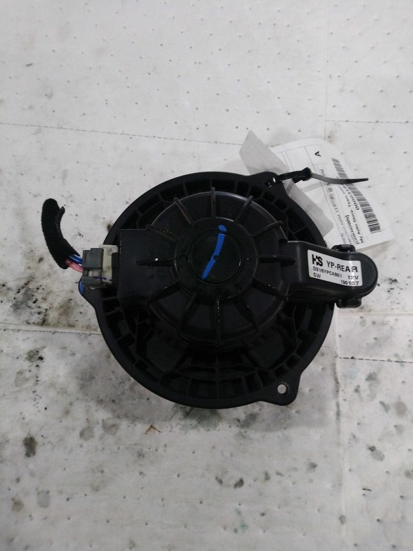 2020 KIA Telluride OEM HVAC Blower Motor Rear 97113A9000 Black 116K Miles