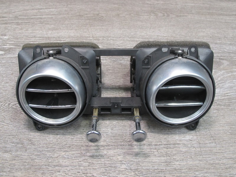 03-10 BENTLEY CONTINENTAL GTC GT DASHBOARD FRONT CENTER A/C AIR VENT GRILLE