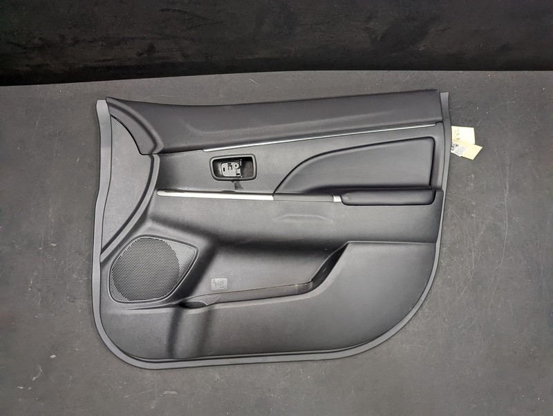 Front Right Door Trim Panel 2022 Mitsubishi Outlander Sport 7221F104XA 2021
