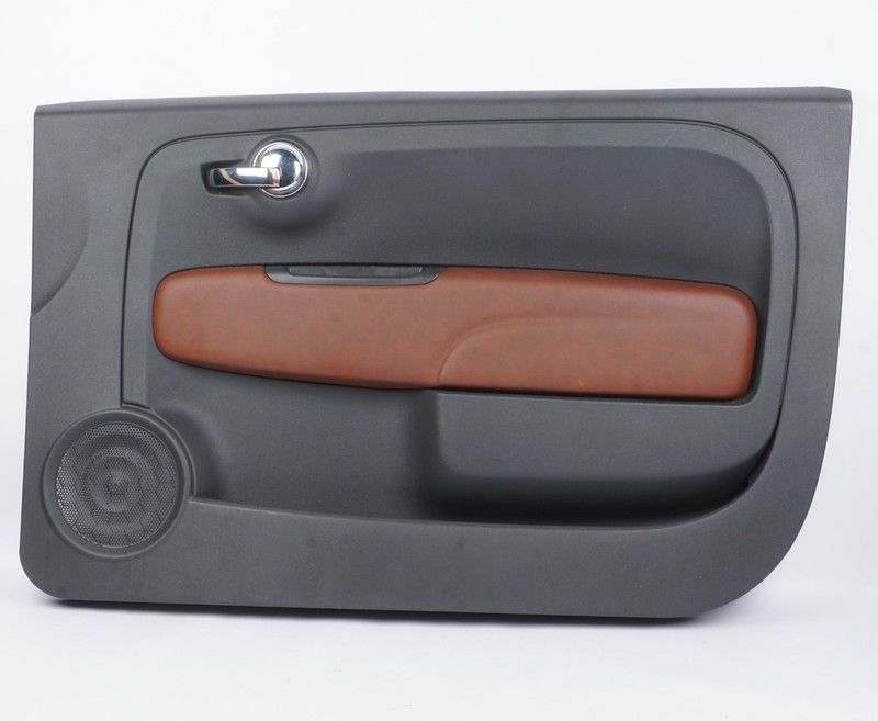 12-19 Fiat 500 Abarth Coupe Right Leather Interior Door Trim Panel