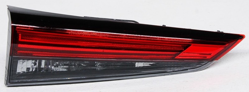 OEM Toyota Highlander Left Driver Side LED Tail Lamp 81590-0E180 Lens Crack