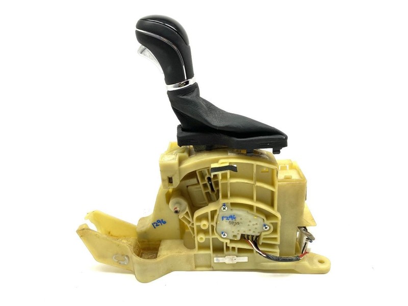 Automatic Transmission Gear Shifter Fits 2011-2015 Hyundai Sonata 86110