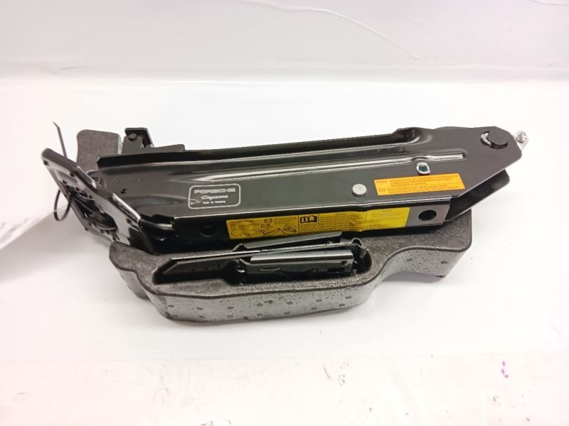 11-16 Porsche Cayenne Jack Floor Emergency Lift Kit Tool 7L0860321A