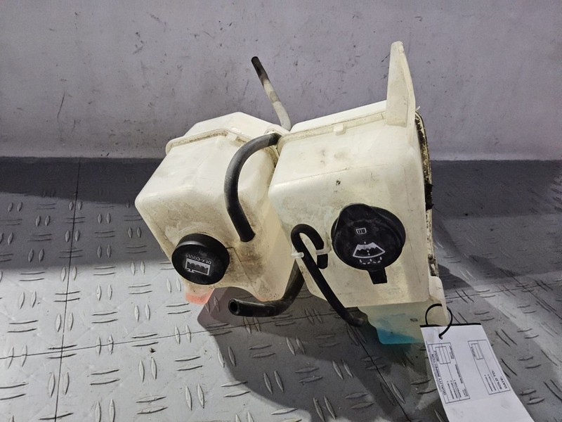 Wash Reservoir With Integrated Washer And Coolant Tank Fits 07-12 CANYON 3570140