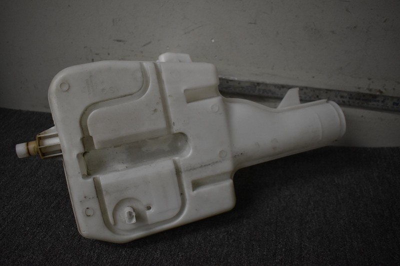 MERCEDES BENZ WINDOW WASHER TANK FACTORY OEM