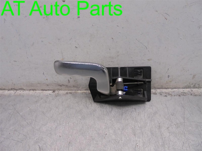 02-06 CADILLAC ESCALADE FRONT PASSENGER RIGHT INSIDE INTERIOR DOOR HANDLE OEM