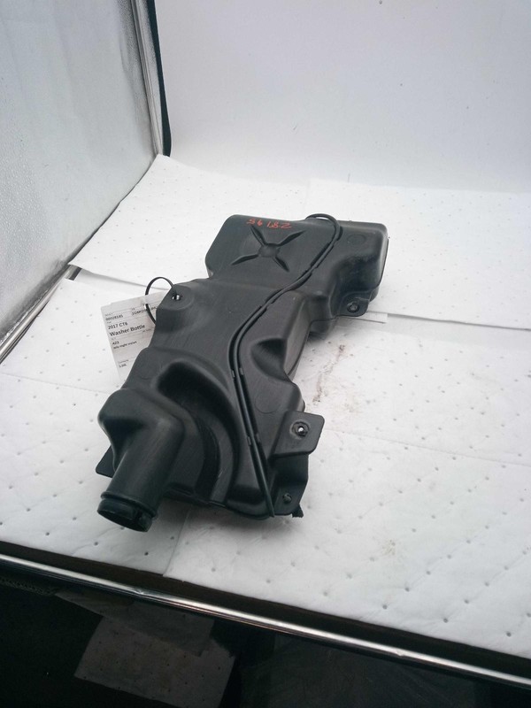 Used Washer Fluid Reservoir fits: 2017 Cadillac Ct6 w/o night vision Grade B