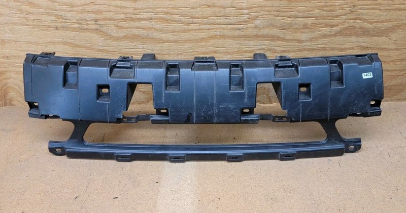 2020 2021 2022 Kia Soul GT-Line Turbo Front Bumpe Grille Bracket 86535-K0500 OEM