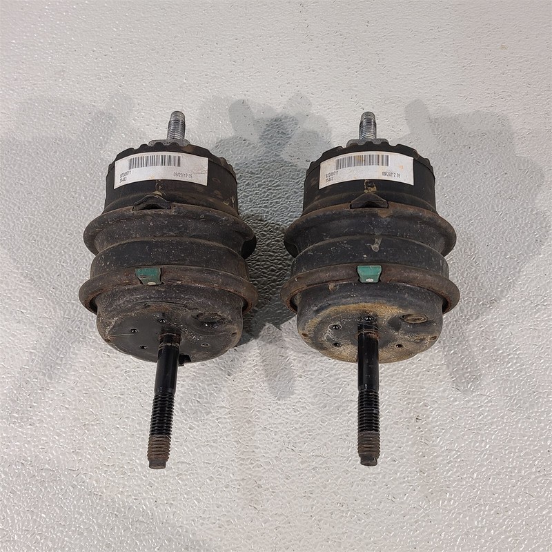 10-15 Camaro SS Engine Mount Isolators Aa7291