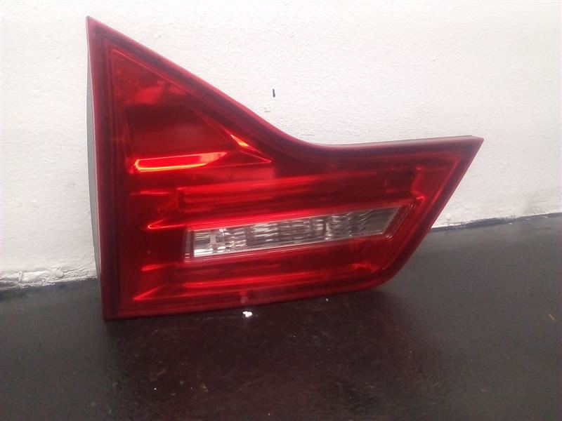 07-09 Acura MDX Right Passenger Tail Light Lamp Gate Mounted OEM 34151-STX-A01