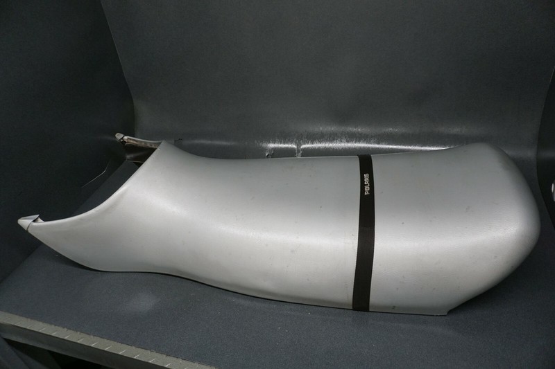 2001 Polaris OEM PWC Jet Ski Front Seat Assy (Bright Silver) Genesis 2682761-320