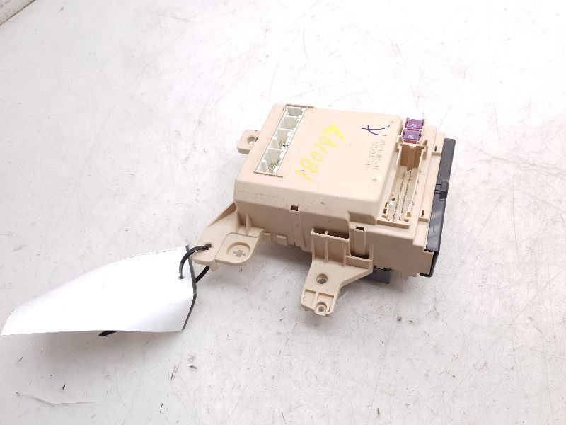 07 TOYOTA SIENNA LE 3.5L CABIN FUSE BOX 2GRFE