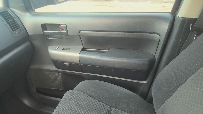 Front Door Trim Panel TOYOTA TUNDRA Right 10 09 08 07 11 12 13 14 15