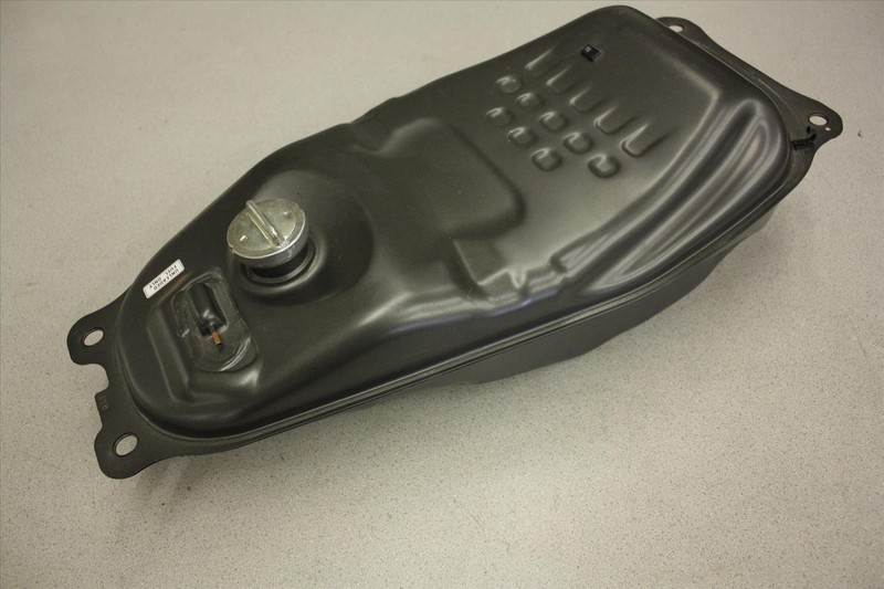 2012 HONDA NC 700 X GAS FUEL PETROL TANK CAP COVER LID SET NICE NC700 12
