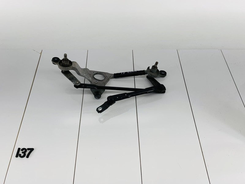 11-16 HYUNDAI ELANTRA FRONT WINDSHIELD WIPER WASHER TRANSMISSION LINKAGE OEM