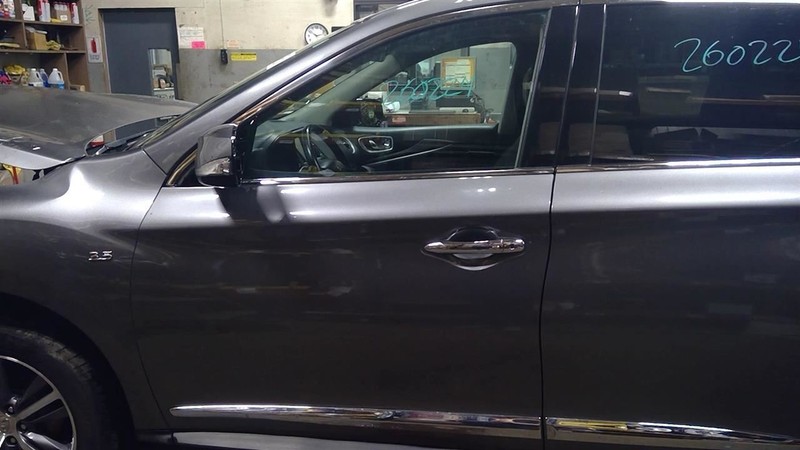 Driver Left Front Door Fits 16-20 INFINITI QX60 1800144
