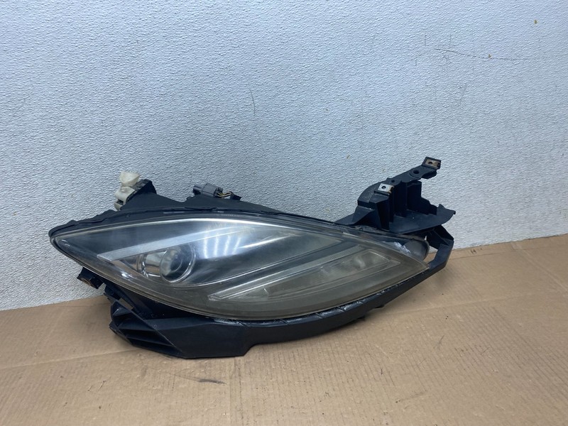 2009 - 2010 Mazda 6 Right Passenger Side Xenon Headlight Oem R6905 DW