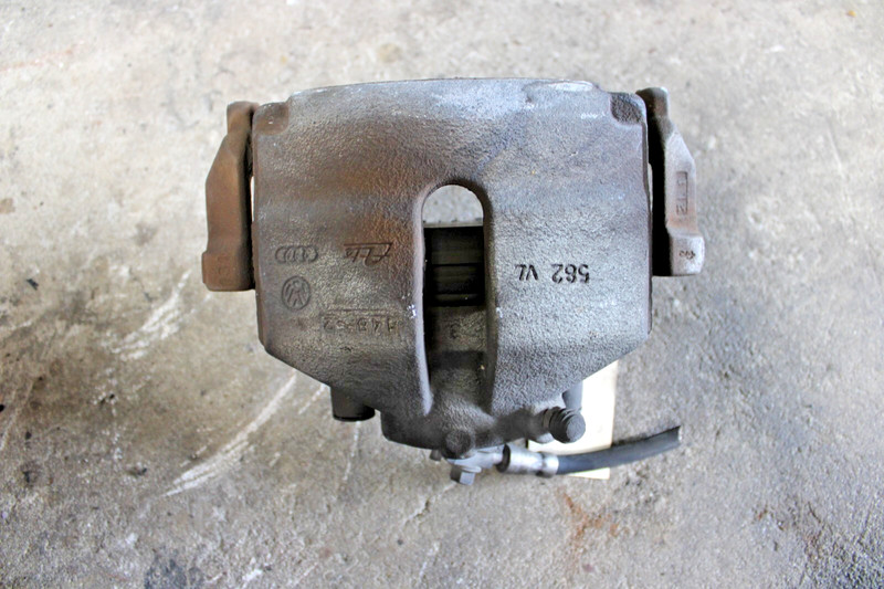 09-17 VOLKSWAGEN VW PASSAT CC FRONT RIGHT PASSENGER SIDE BRAKE CALIPER ASSY OEM