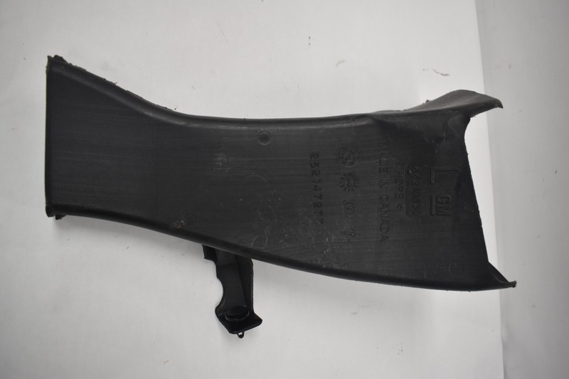 2016-24 CAMARO GM Front Driver Side Brake Rotor Cooling Duct 84210830 USED