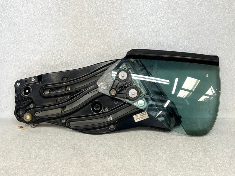 ⭐2009-2016 BMW Z4 REAR LEFT DRIVER QUARTER WINDOW GLASS W/ REGULATOR OEM LOT2596
