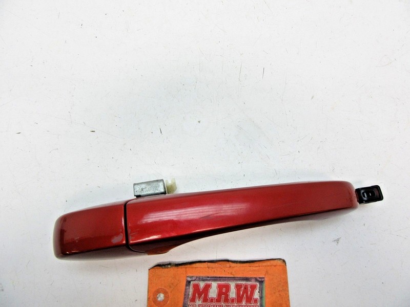 RIGHT FRONT OUTER DOOR HANDLE PASSENGER SIDE R RH RF INFERNO RED EXTERIOR