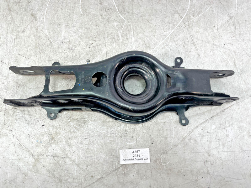✅ 17-24 OEM Chevrolet Camaro ZL1 Rear Left Lower Suspension Control Arm