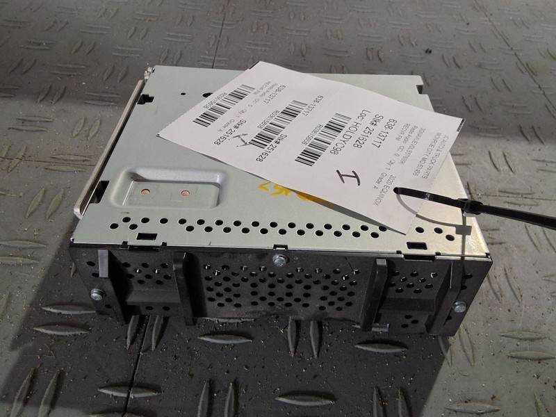 2020-2022 Chevy Equinox Radio Receiver