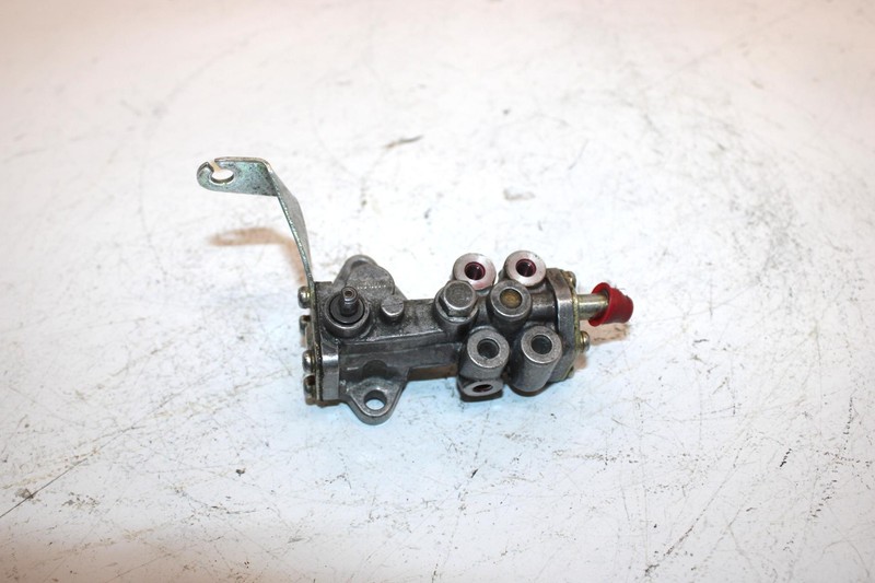 99 Arctic Cat Zr 440 Sno Pro Oem Oil Pump 3005-367 SA306