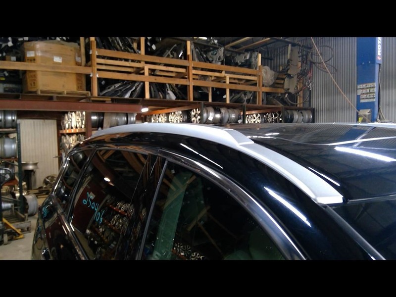 QX60 2014-2020 Right Luggage Rack 1675143