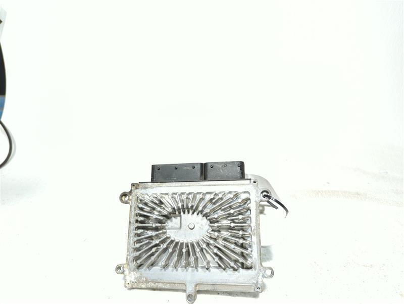 2009 Volvo 40 Series Engine Control Module ECM OEM 8603734 134K Miles Grey