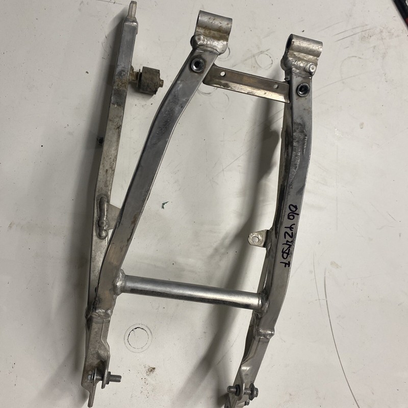 2006 Yamaha YZ450F Mx Motorcycle Race Bike Sub Frame Straight