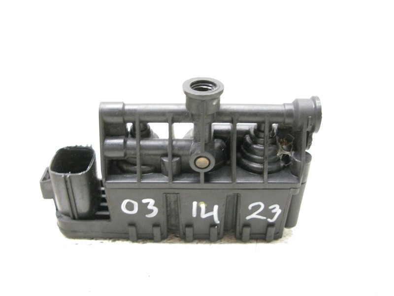 06-13 LAND ROVER RANGE ROVER SPORT 05-16 LR3 LR4 SUSPENSION VALVE OEM 031423 2