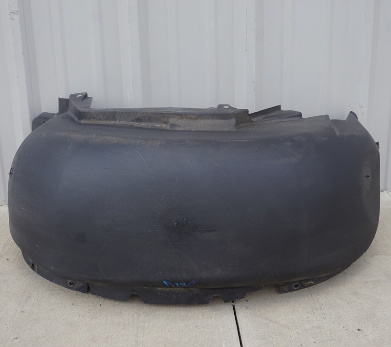 2013 - 2017 Buick Enclave Rear Left Side Fender Liner Splash Shield OEM
