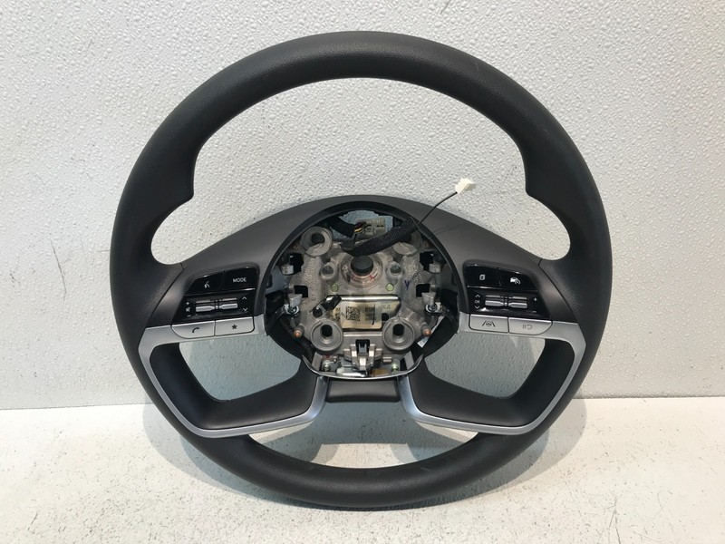 2022 - 2025 HYUNDAI SANTA CRUZ STEERING WHEEL W/ SWITCH BUTTON OEM