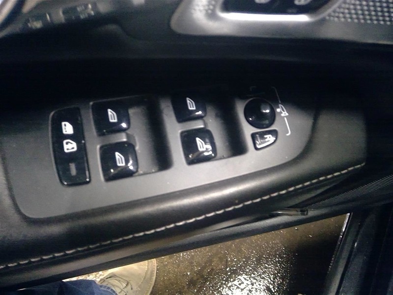 Driver Front Door Switch Driver's Fits 19-24 VOLVO XC90 1730853