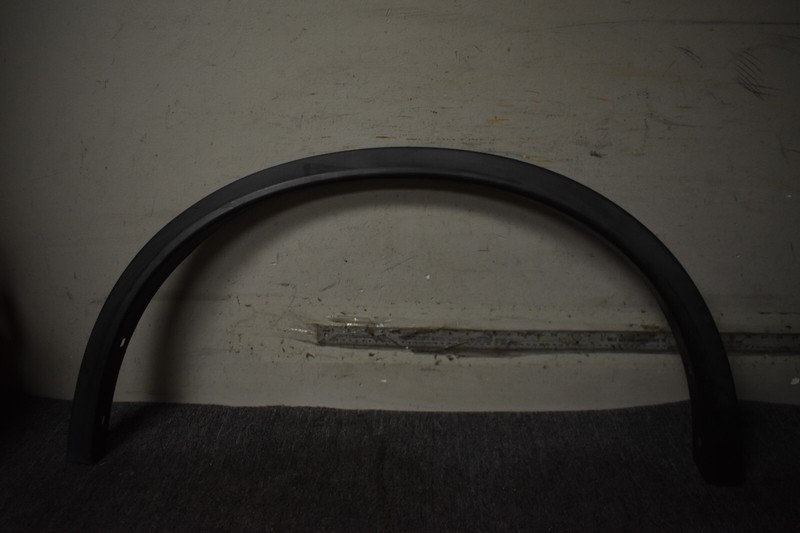 2014-2019 NISSAN ROGUE S FRONT LEFT SIDE MOLDING TRIM FACTORY OEM