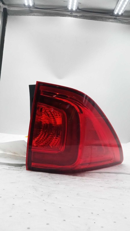 Used Left Tail Light Assembly fits: 2016 Honda Pilot quarter mounted Left Grade