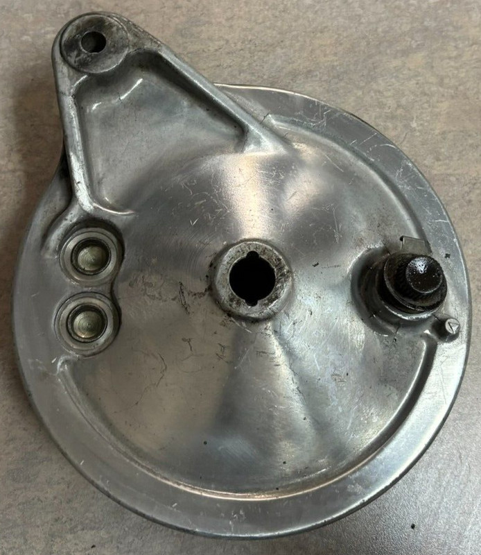 85 Honda CB650 Nighthawk Rear Back Drum Brakes 1985 & Cover Shoes CB 650 SC A3