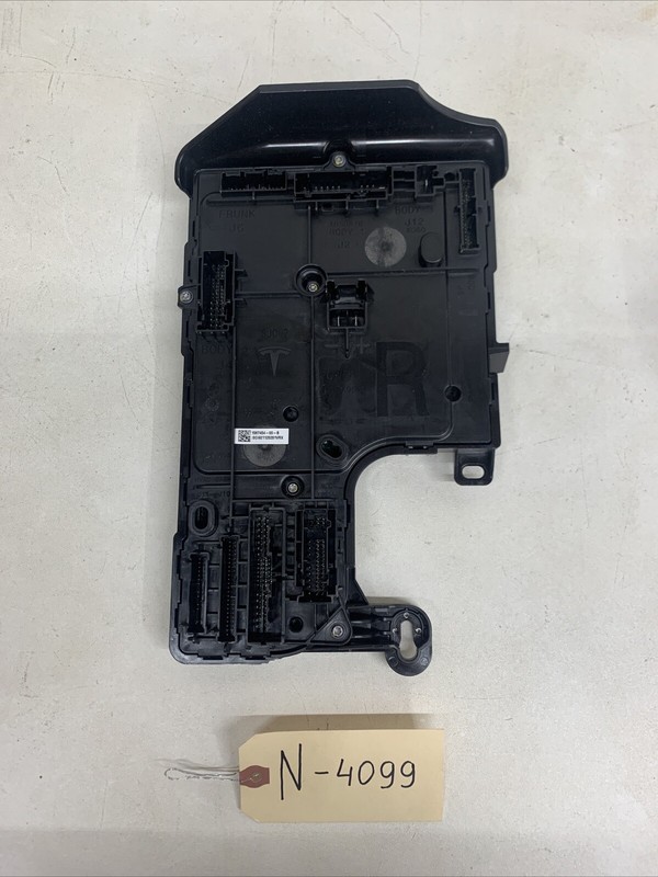 2017-2022 OEM TESLA Model 3 Right Side LV PREM Controller Module Unit 4099 B92
