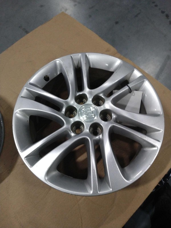 Used Wheel fits: 2018 Buick Enclave 18x7-1/2 opt RQK Grade B
