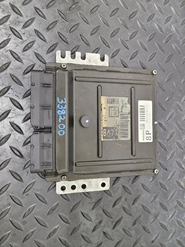 04 Nissan Titan 4x4 ECM ECU Electronic Control Module 2.94 Ratio OEM 23710-7S065