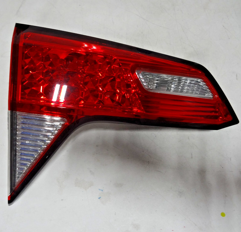 2016-2022 Honda HR-V Left Driver Side Inner LED Tail Light! Factory Original