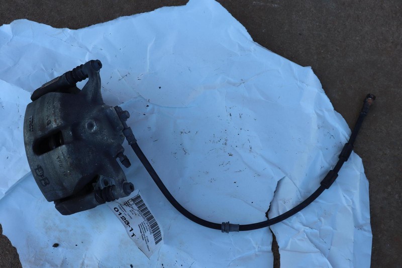 2019-2021 VW VOLKSWAGEN JETTA FRONT LEFT DRIVER SIDE BRAKE CALIPER W/ HOSE OEM