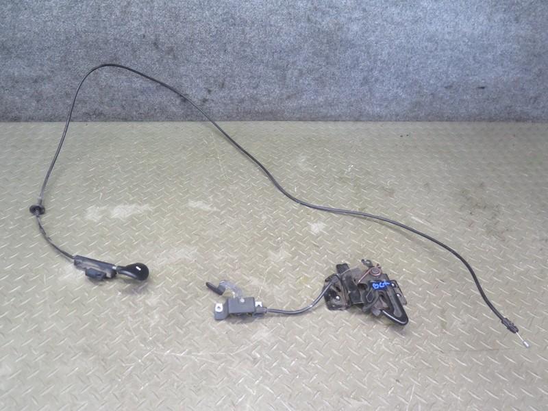 2004-2009 CADILLAC XLR HOOD BONNET LOCK LATCH RELEASE W/ CABLE & HANDLE