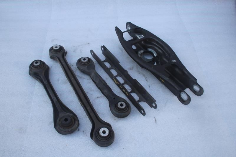 2008-2013 BMW 135i 128i E88 E82 LEFT REAR LOWER CONTROL ARMS TRAILING LOCATING