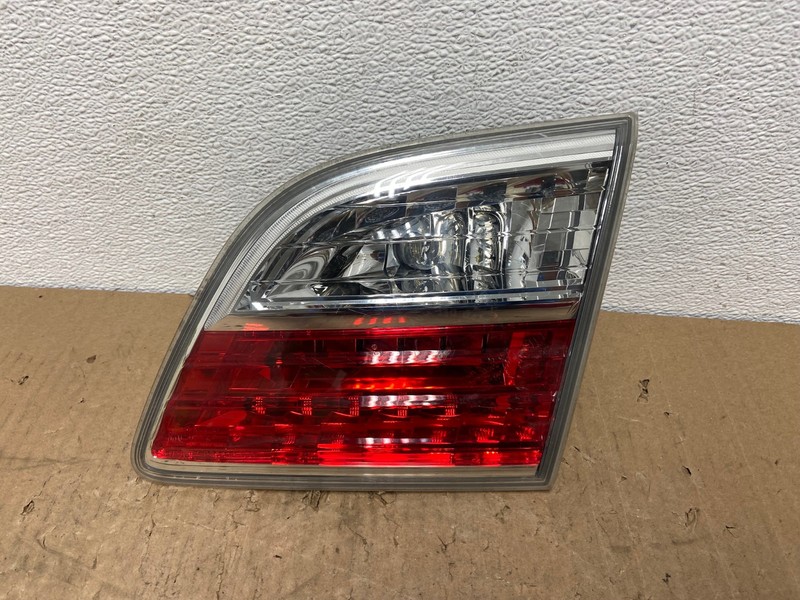 2010 2011 2012 Mazda CX-9 Tail Light Inner Right Passenger Rh Side OEM AB8597 LK
