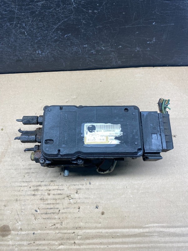 2003 2007 Ford E250 E350 Anti-Lock ABS Antilock Brake Pump AE2238 DW