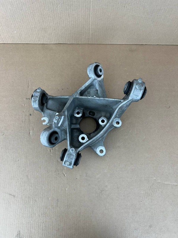 ✅Tesla Model Y Left Rear Suspension Knuckle Spindle 2020-2024 1188411-00-G